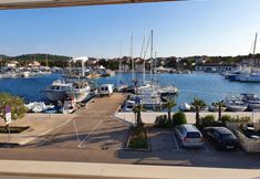 Nearby View and Attractions 7 Mar - 10 m From sea - A1