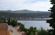 Nearby View and Attractions 3 Marija - 40 m From Beach - A2-crveni