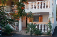 Exterior Ivan - 200 m From the Beach - A2