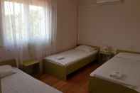 Bedroom Jope - 60 m From Beach - A7