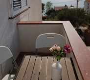 Kamar Tidur 4 Jope - 60 m From Beach - A7