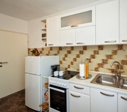 Kamar Tidur 5 Jasna - Cozy Apartment in a Peaceful Area - A1