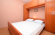 Kamar Tidur 6 Lukovac - Directly at the Beach - A1