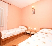 Bedroom 5 Lukovac - Directly at the Beach - A1