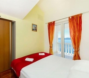 Bedroom 3 Neve - 100 m From Pebble Beach - A1