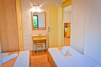 Bedroom Magic - 150 m From Beach - A12