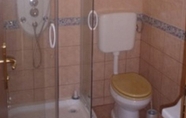 In-room Bathroom 2 Dubravko - 5 m From Beach - A2 Keko