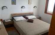 Bedroom 4 Desa - 10 m From the Beach - A2-veliki