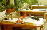 Restaurant 5 Adel - 70 m From Beach - A2