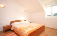 Kamar Tidur 5 Sea View - Cosy & in Center - A2