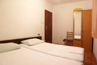 Kamar Tidur Mari - Amazing sea View - A1