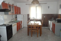 Bedroom Sunny - 10 m From sea - A1 - Suncani Apartman