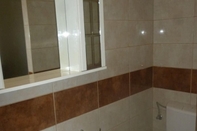 In-room Bathroom Sunny - 10 m From sea - A1 - Suncani Apartman