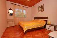 Bedroom Villa Antea - 80 m From the Beach - H