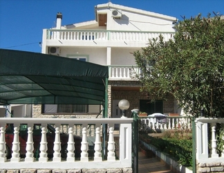 Exterior 2 Malaga - Comfortable and Free Parking - SA C