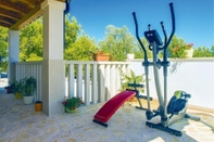 Fitness Center Anabella - Open Swimming Pool - H