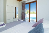 Bedroom Anabella - Open Swimming Pool - H