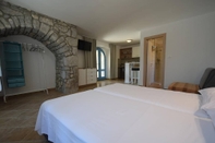 Bedroom Insula Insule - Rustic & Peaceful - SA1