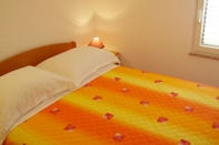 Bedroom Adria - With Beautiful Garden - A1