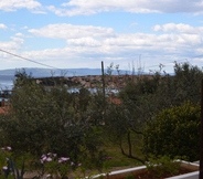 Nearby View and Attractions 6 Forna - Free Parking - A1