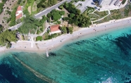 Nearby View and Attractions 2 Tonka - 150m From the sea & Parking - A1 A