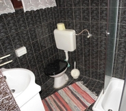 In-room Bathroom 5 Andy - Only 50 m From Beach - SA1