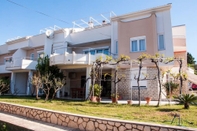 Exterior Erikas - 100m From sea - A5