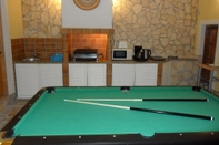 Entertainment Facility Zlato - With Pool - A4 Mendula