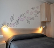 Bedroom 3 Forna - Free Parking - A2