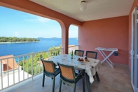 Kamar Tidur Zak - 30m From Beach - A2 Mia