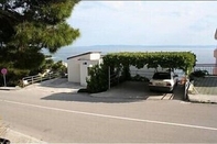 Exterior Vedra- Free Parking and Close to the Beach - A1