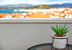 Others 5 Ana - sea View - A2