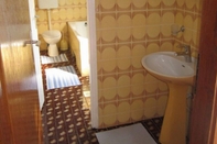 In-room Bathroom Graci - 20 m From Pebble Beach - A1