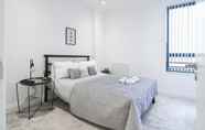 Bedroom 3 Livestay - Luxury 2bed Apartment With Free Parking