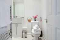 Bilik Mandi dalam Bilik Livestay- Fabulous 1bed Apartment on Covent Garden