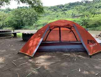 Bangunan 2 Camping Ground Taman Nggirli