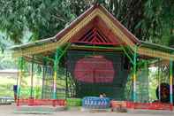 Bangunan Camping Ground Taman Nggirli