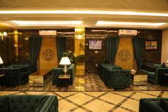 Lobi 4 Royal Mansion Hotel