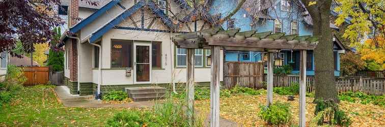 Exterior Lyndale Bungalow