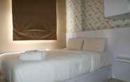 ห้องนอน 2 Homey And Cozy Stay 2Br At Green Pramuka City Apartment