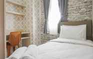 ห้องนอน 5 Vibrant 2Br With Sofa Bed Apartment At Green Pramuka City