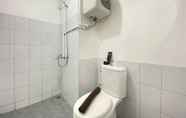 Toilet Kamar 2 Spacious 1Br At Grand Asia Afrika