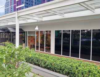 Exterior 2 Homey And Simply 2Br At Green Pramuka City Apartment