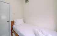 Bilik Tidur 3 Homey And Simply 2Br At Green Pramuka City Apartment