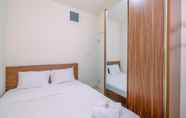 Bilik Tidur 2 Homey And Simply 2Br At Green Pramuka City Apartment