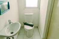 Toilet Kamar Minimalist And Best Price Studio Apartment At Aeropolis Residence