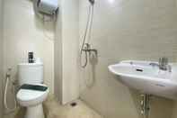 In-room Bathroom Cozy Studio Apartment At Gateway Pasteur Bandung