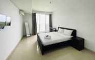 Bilik Tidur 2 Cozy Studio Room At Dago Suites Apartment