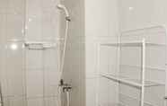 In-room Bathroom 5 Minimalist And Comfort 2Br At Springlake Summarecon Bekasi Apartment