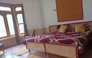 Bedroom 7 Samaa Resorts Chitkul Heights